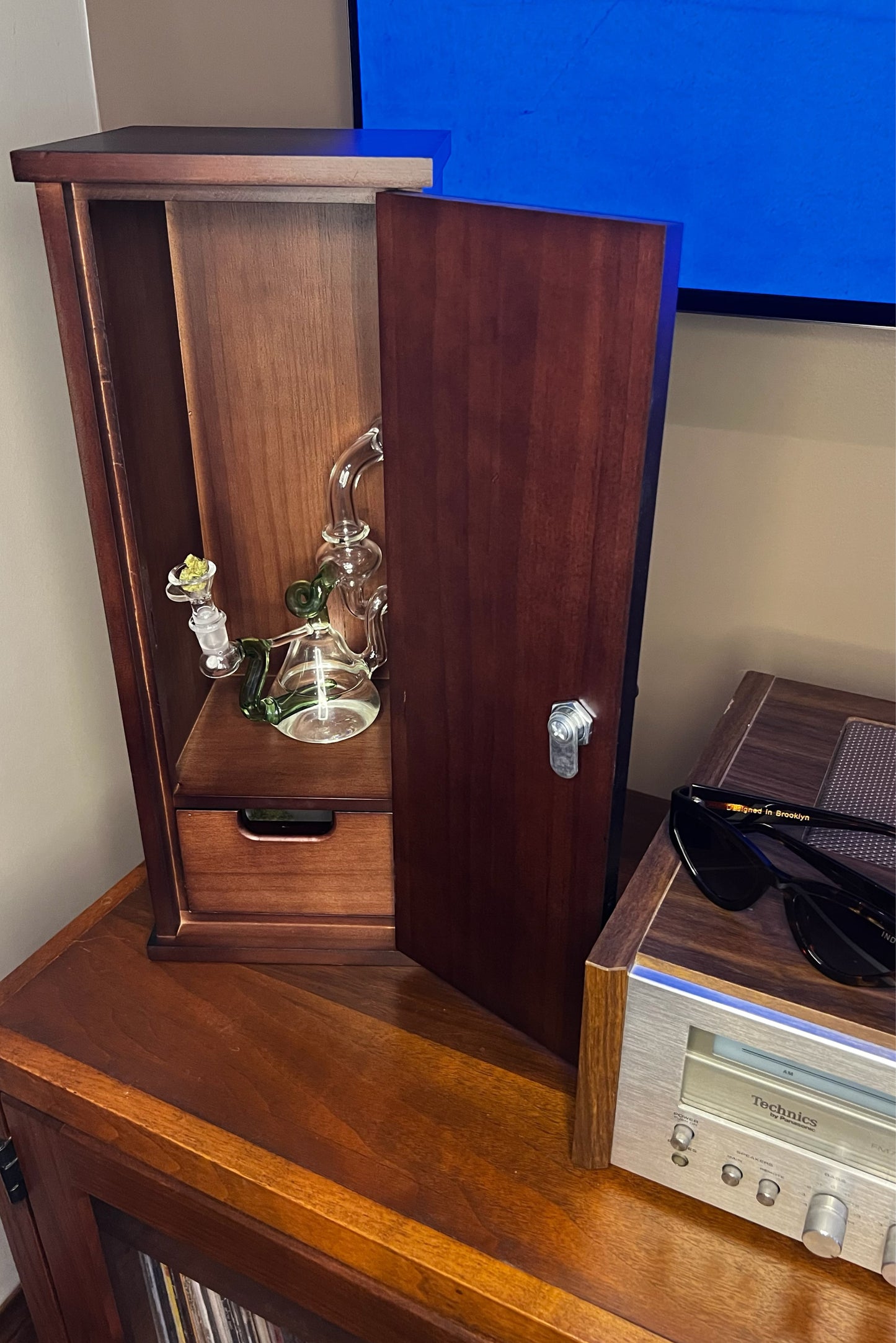 Wooden stash box 